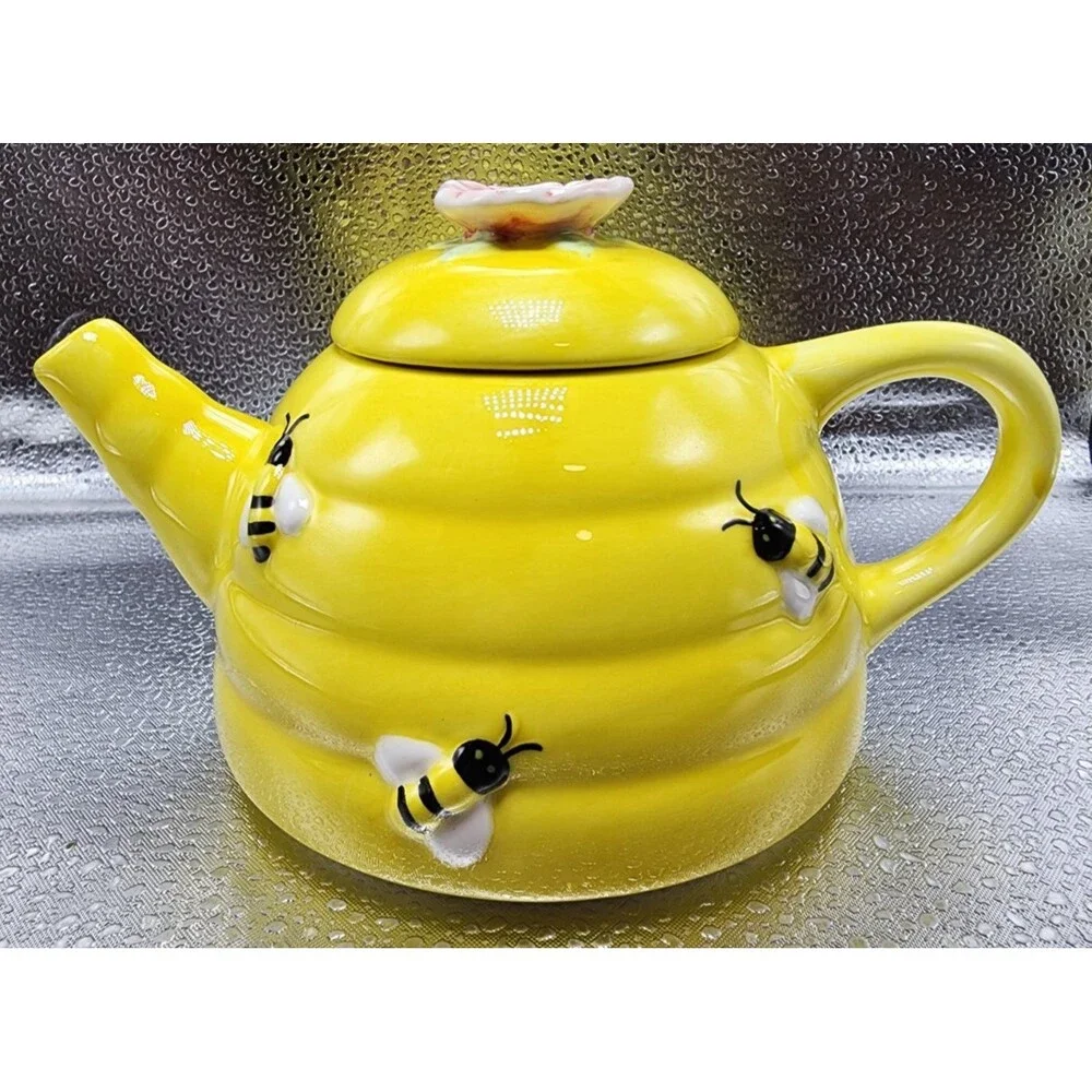 Certified International Beehive Teapot & Cup Combo 3D Bees &Flower Design(READ)